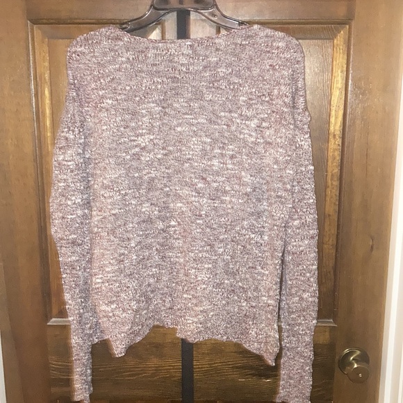 Size M/L Super Soft Hollister Sweater. Burgundy & grey with Aztec like design - Picture 3 of 9